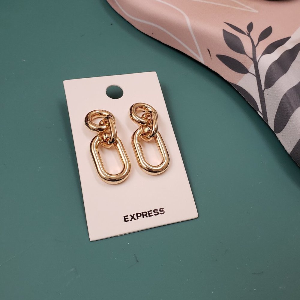 Express, Gold tone, Link chain dangle pierced post earrings, NWT